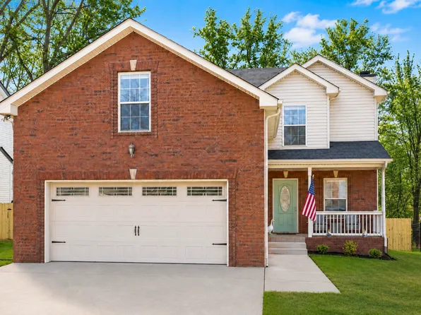 3467 Melrose Dr, Clarksville, TN 37042