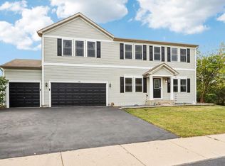 196 S Ash Ln, Whitewater, WI 53190