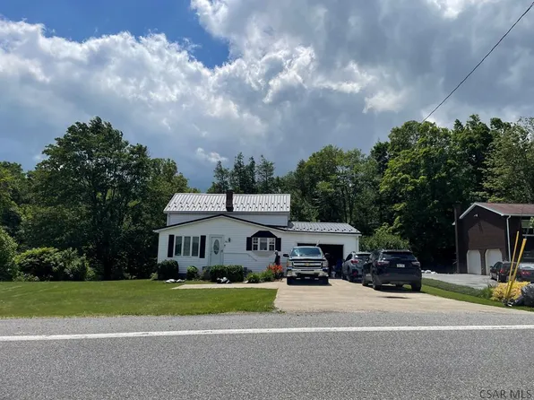 760 Forest Hills Dr, Sidman, PA 15955