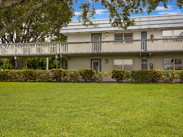 136 Tuscany B, Delray Beach, FL 33446