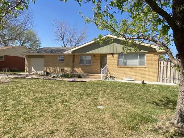 805 E Johnson St, Garden City, KS 67846