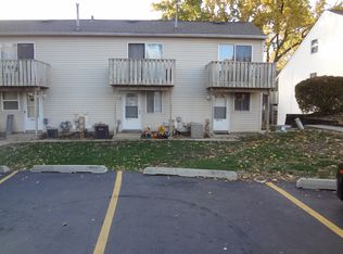 128.5 Cora Ave #E, Fox Lake, IL 60020