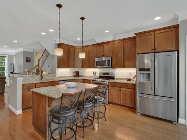 2057 Avinity Loop, Charlottesville, VA 22902
