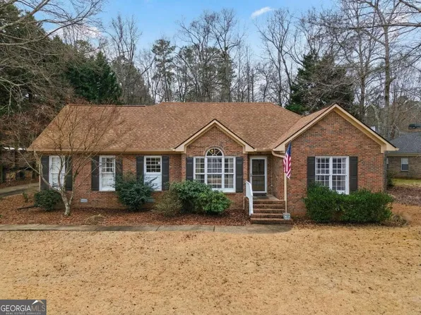 471 Chesterfield Rd, Bogart, GA 30622