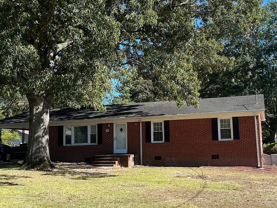 191 Oak Circle Dr