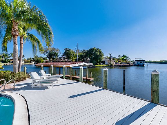 5th image of 52 Yawl Dr