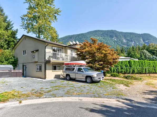 808 Ramona Pl #1, Harrison Hot Springs, BC V0M 1A3