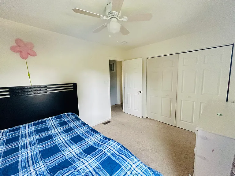 1060 Granite Dr — Photo 5