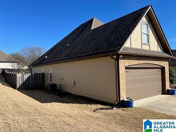 3rd image of 1050 Little Sorrel Dr