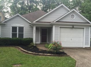 4305 Bay Pointe Dr, Louisville, KY 40241