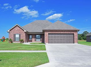 5019 Heritage Dr, Maurice, LA 70555