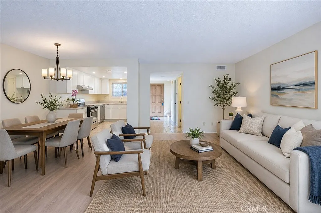 2 bed, 1.5 bath, 1381 sqft, $2,975 — Photo 1