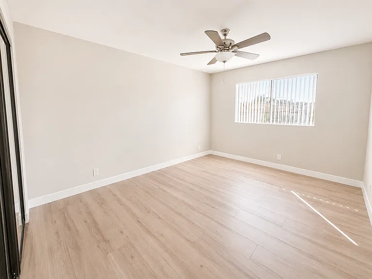 Guest/bedroom