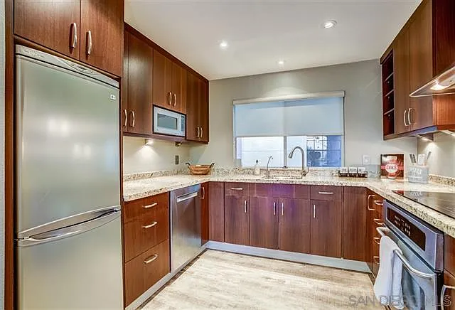 1250 Cleveland Ave #225 — Photo 7
