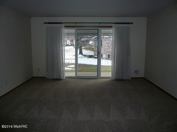 2nd image of 5870 Leisure South Dr SE
