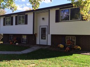 220 Wineberry Dr, Cheswick, PA 15024