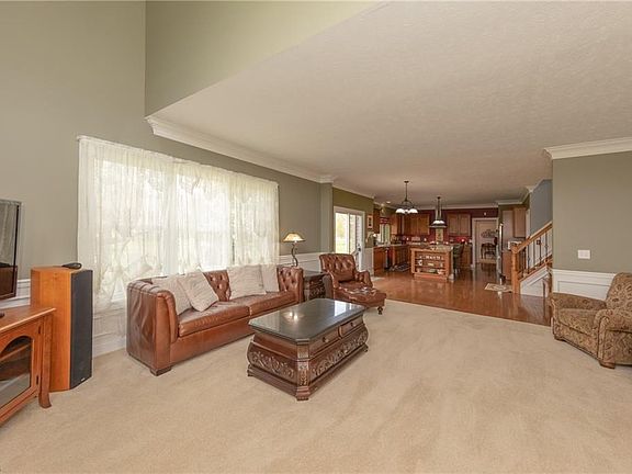 5th image of 11600 Frostwood Dr