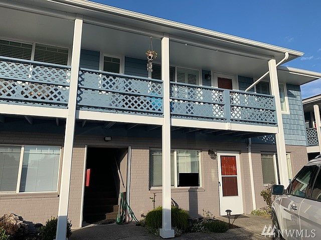 1st image of 110 Ocean Beach Blvd #2