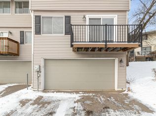 4482 Victoria St N, Shoreview, MN 55126