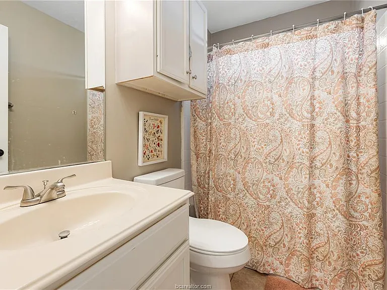 1711 Beaver Pond Ct — Photo 7