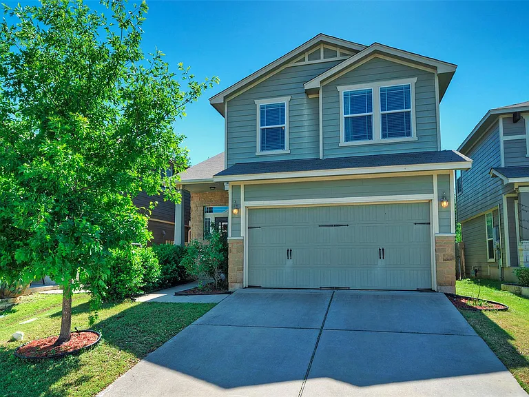 8724 White Ibis Dr — Photo 2