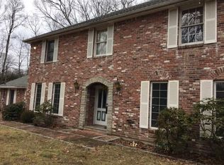 195 Twin River Rd, Lincoln, RI 02865