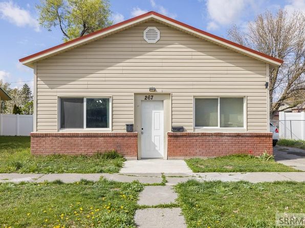 267 E Pine St, Shelley, ID 83274