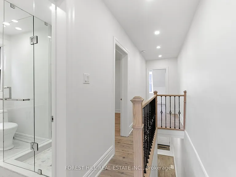 1297 Davenport Rd — Photo 13