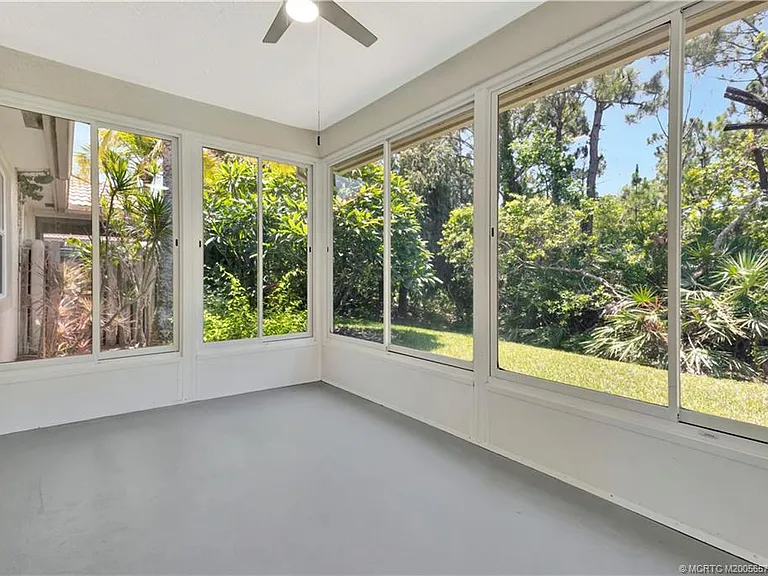 6797 SE Warwick Ln — Photo 33