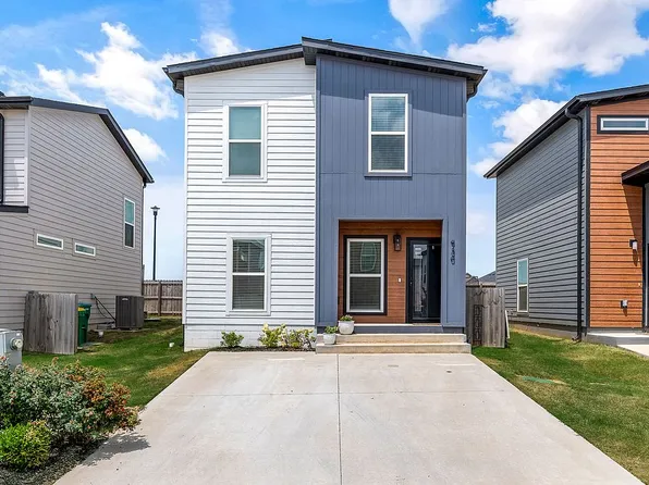 930 Boardwalk Ave, Centerton, AR 72719