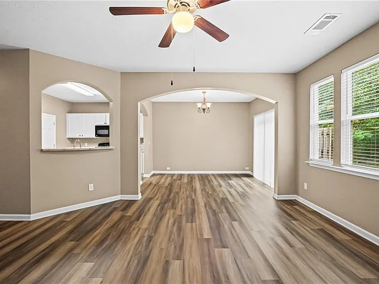 1619 Park Brooke Cir SW #10 — Photo 6