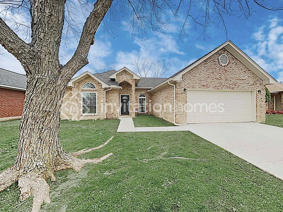 6808 Running Creek Dr
