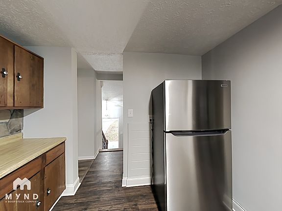 4th image of 2235 Tahoe Ct