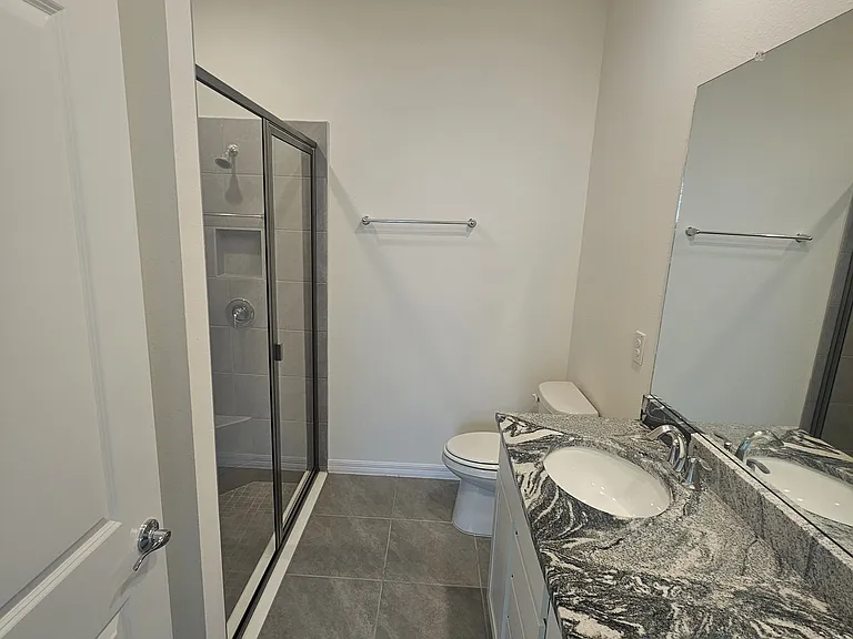 32282 Lexington St — Photo 10