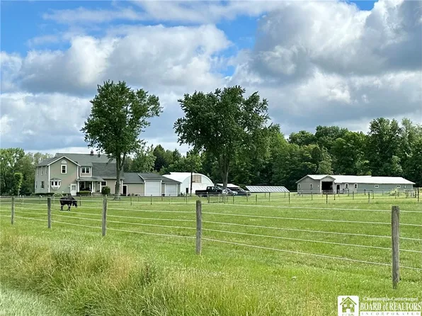 13669 Jennings Rd, Collins, NY 14034