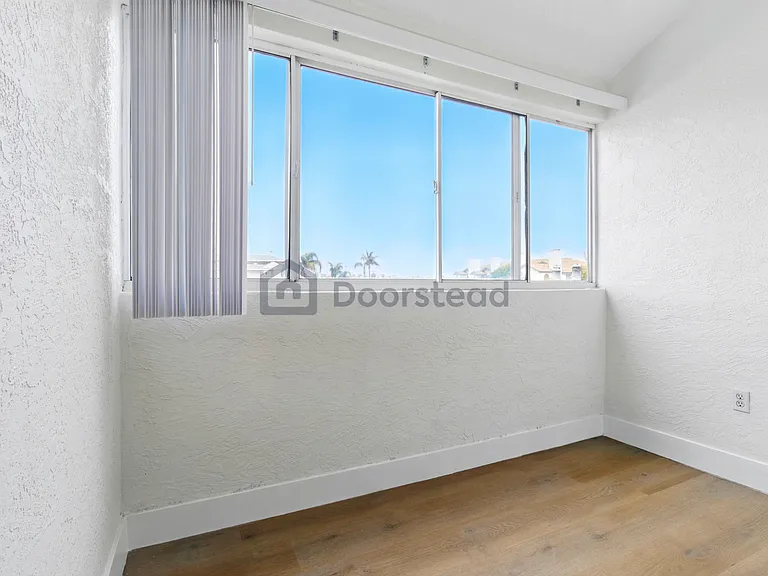 283 Date Ave #C — Photo 25