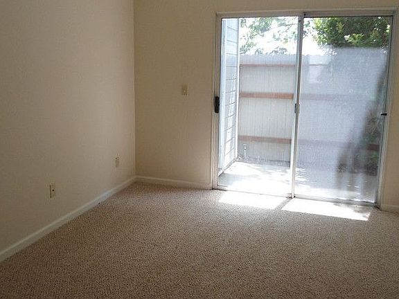 4th image of 1850 Blossom Ave APT 119