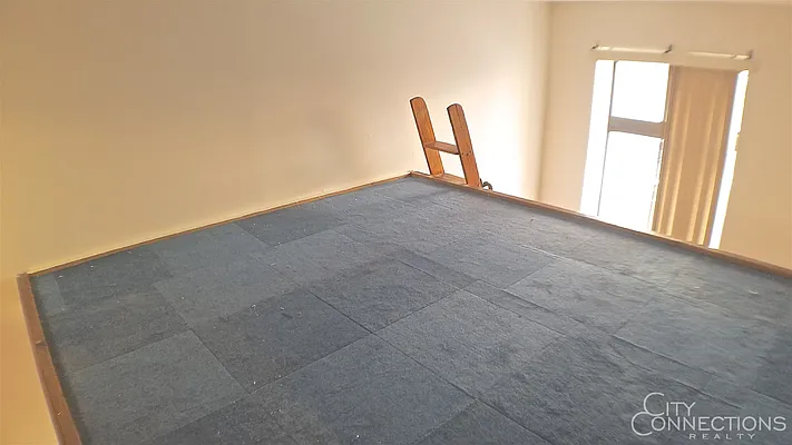 Rented by City Connections Realty | media 2