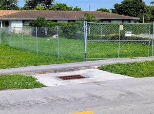 Ocean Park, Hallandale, FL 33009