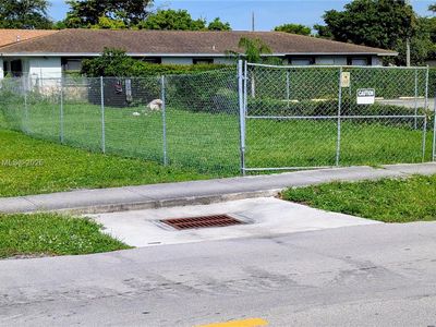 2 Northwest Ave, Hallandale, FL, 33009