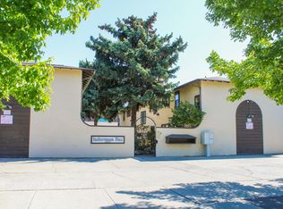 207 S 8th Ave APT 3, Yakima, WA 98902