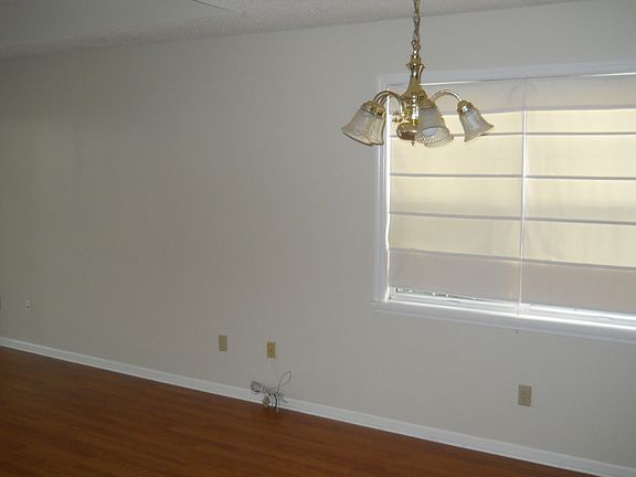 4th image of 3014 Kensington Ln