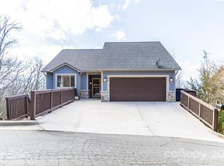 88 Distant View Dr, Asheville, NC 28803