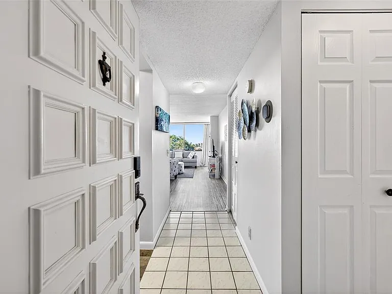 6218 Palma Del Mar Blvd S #405 — Photo 6