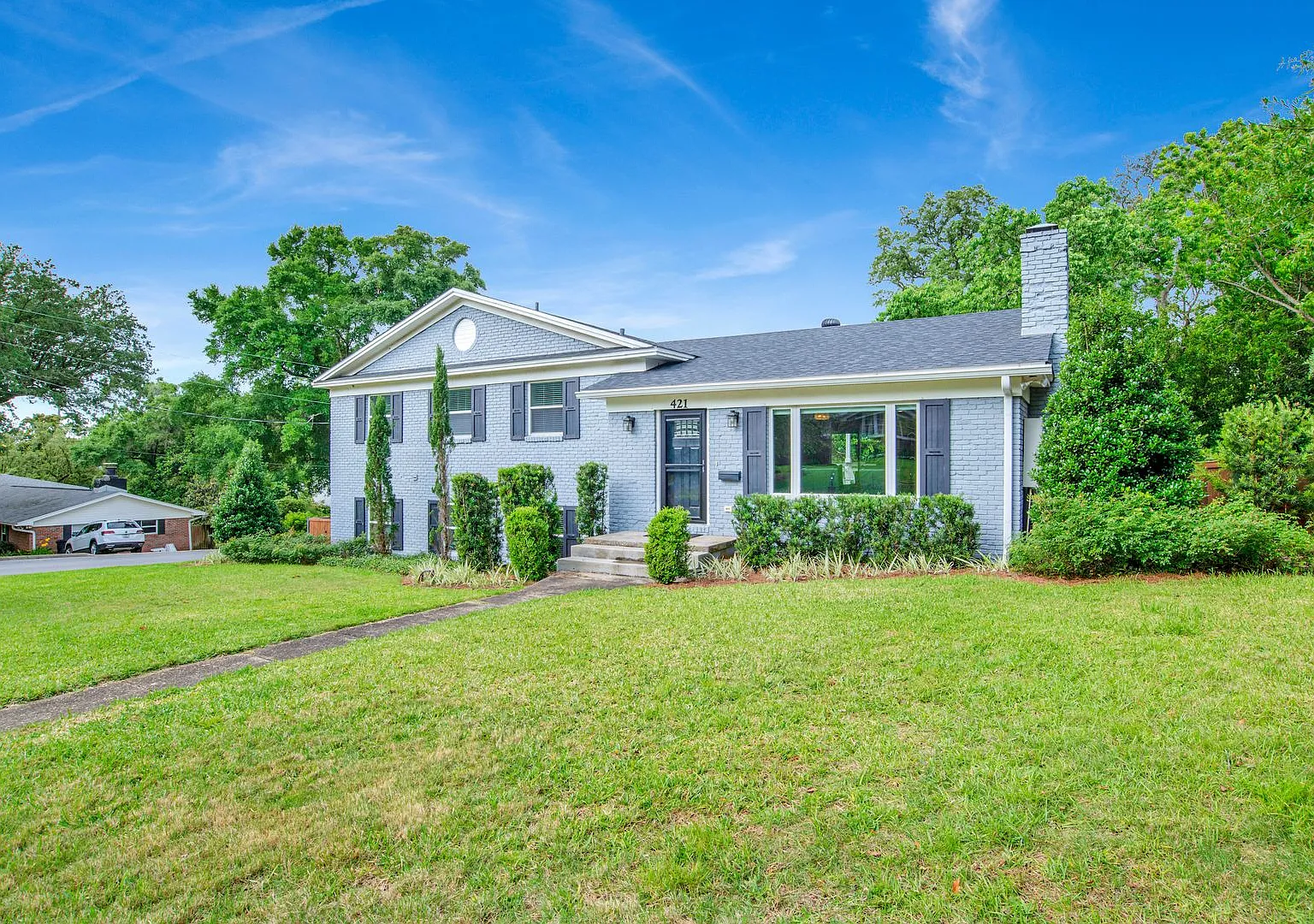 Charming 4 Bed/3 Bath Home between East Hill & Cordova Park — Photo 2