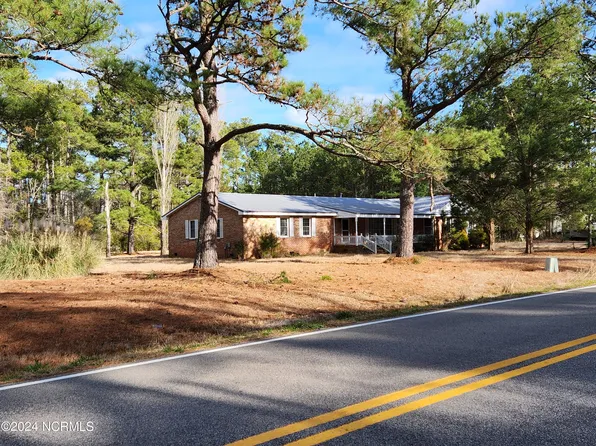 19 Wilkins Road, Belhaven, NC 27810