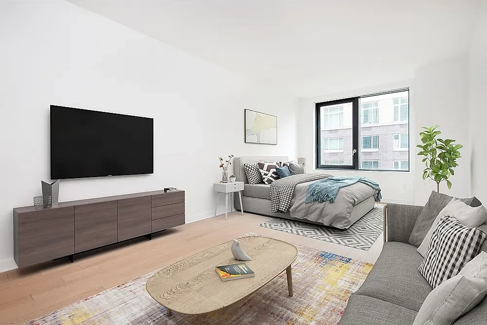 21 West End Avenue — Photo 1