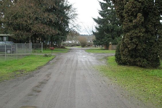 2nd image of 147 2nd St