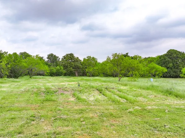 4747 Midway Rd, Weatherford, TX 76085