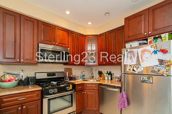 Rented by Sterling Realty Solution Inc | media 13